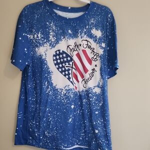 SHEIN Blue Splatter Tee with Heart Graphic